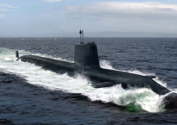 资料图：英国前卫级核潜艇大洋中巡航