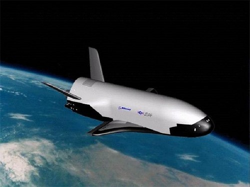 资料图：波音公司为美国空军研制的X37B军用空天飞机。