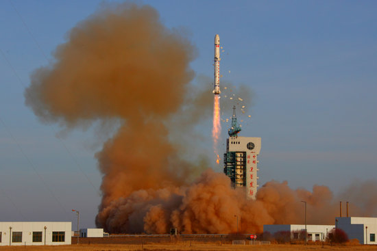 资料图：北京时间12月9日16时42分，我国成功发射“遥感卫星七号”。