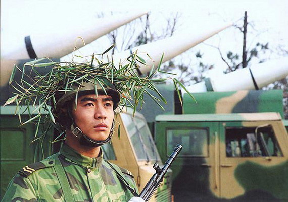 二炮战略导弹发射旅以苛刻条件选拔优秀军官