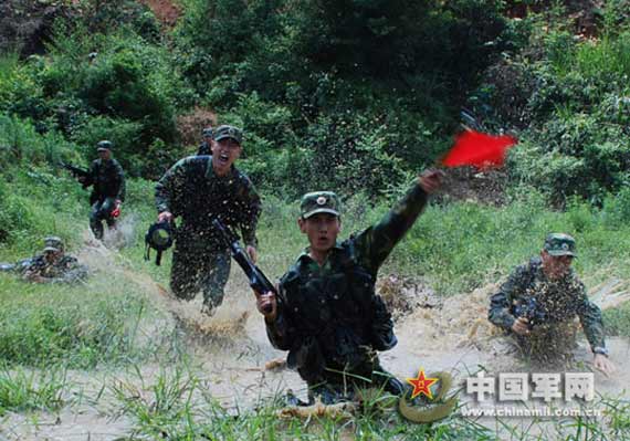 组图：中国陆军王牌飞虎班战术训练剪影