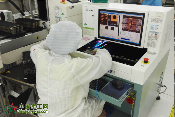 元存宽温级固态硬盘设备