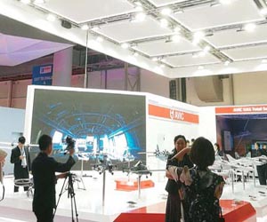 中国航空工业强势亮相第15届迪拜航展