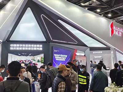 万里红国产化办公软件亮相2023第八届北京军博会